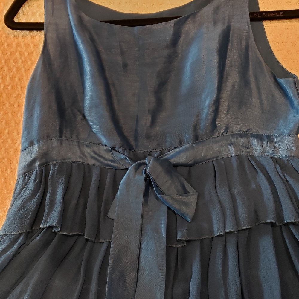 Dress - Picture 7 of 7